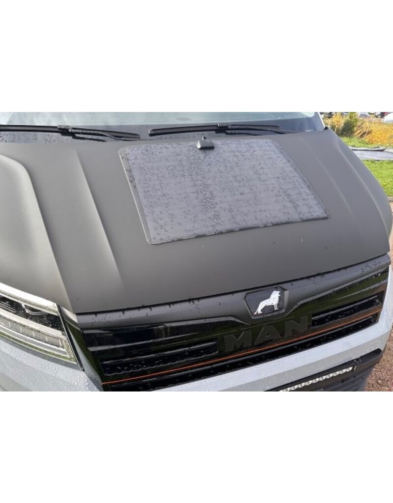 Panneau solaire flexible de 60 W pour capot de VW Crafter /MAN TGE (2017+)
