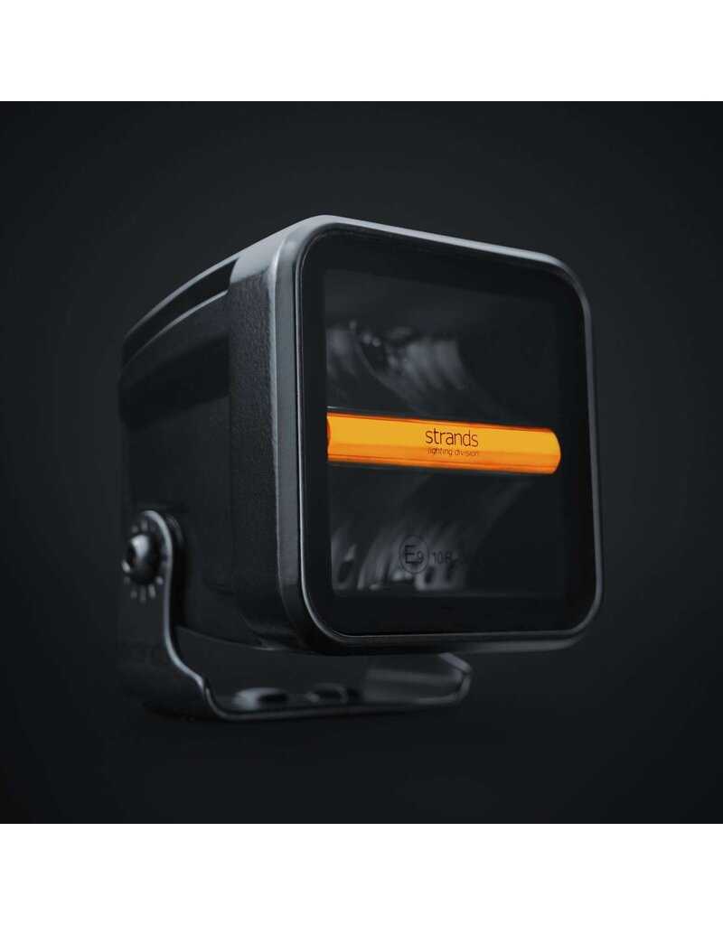 SIBERIA XP RED PANDA WORK LIGHT 38W with position light (3 coulours) by Strands