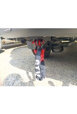 Omega shackle 5/8 inch WLL 3 1/4 T black / red