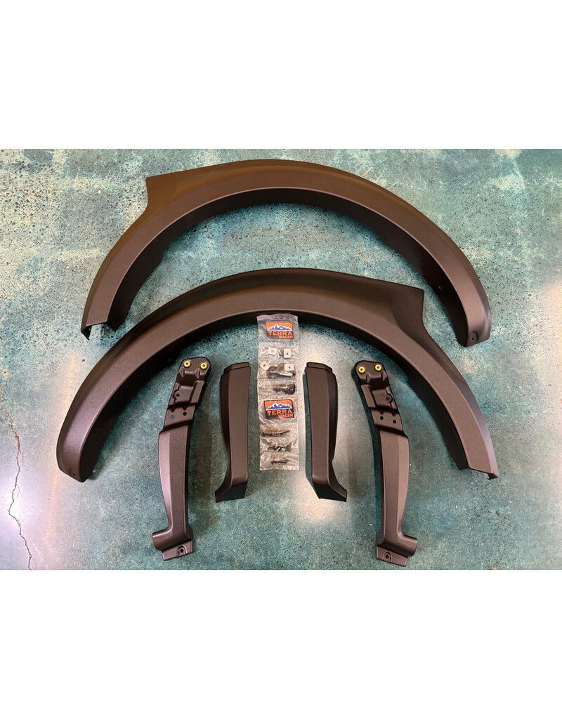 Desert Defender Big Tire Fender Flares – Design for max Tire Clearance , FRONT only kit for Sprinter 907/VS30