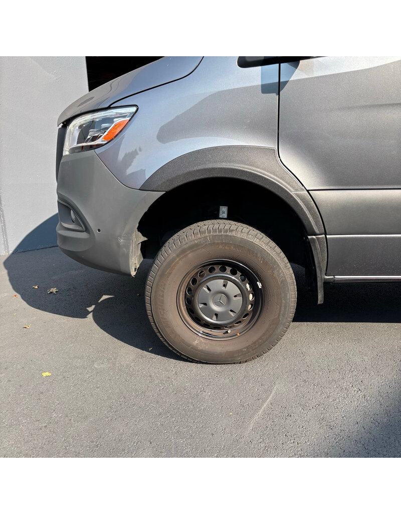 Rally Raider Fender Flares – Designed for Oversized Bumpers, for Sprinter 907/VS30