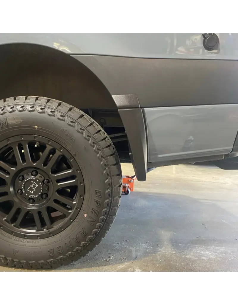 Kit de garde-boue arrière Mondo pour Mercedes Sprinter 907/VS30 – Solution d'espace libre à l'arrière pour les pneus plus larges