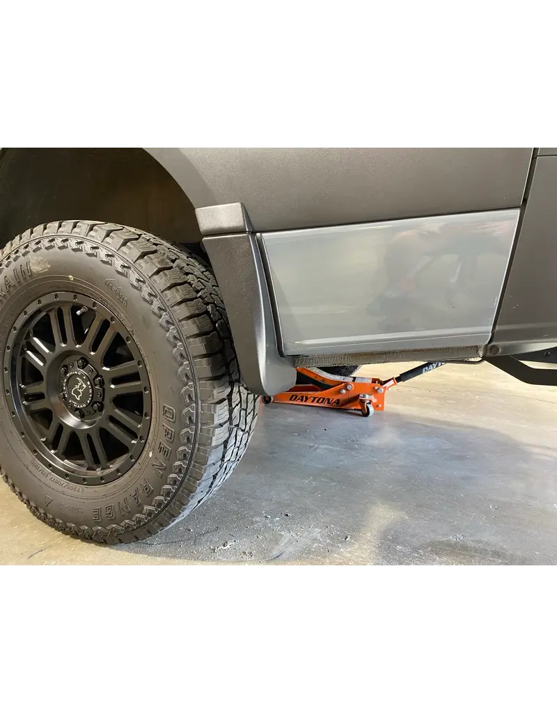 Rear Mondo Mudguard Kit for Mercedes Sprinter 907/VS30 – Rear Clearance Solution for Larger Tires