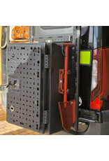 Universal aluminum shovel in red or black