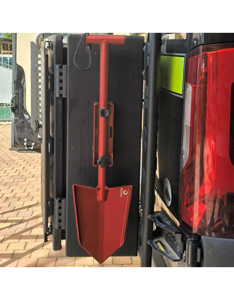 Universal aluminum shovel in red or black