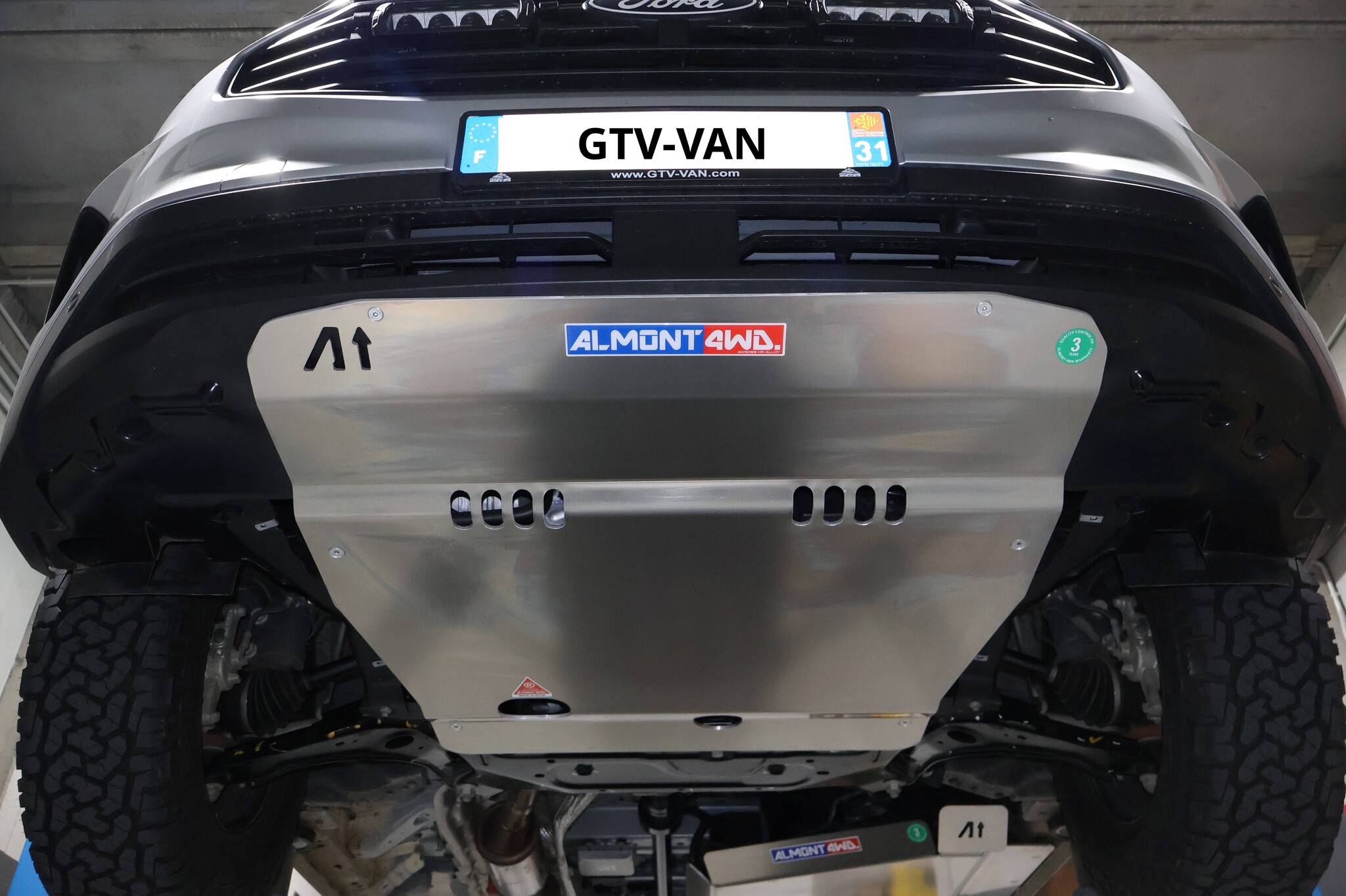 Plaque de protection /blindage moteur + boîte de vitesses, aluminium 6 mm pour VW T7 (NRN/NXN) (2025+)