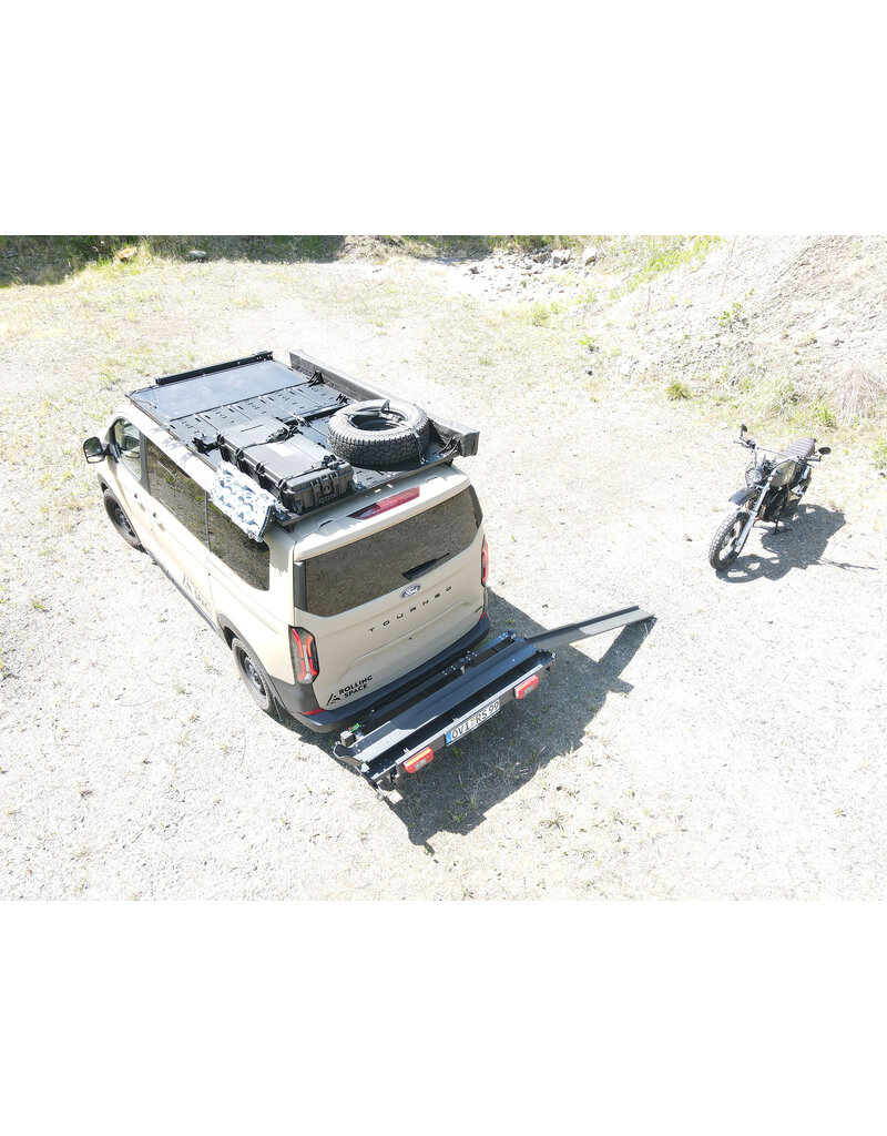 SCHWENKBARER HECKTRÄGER von Rolling Space