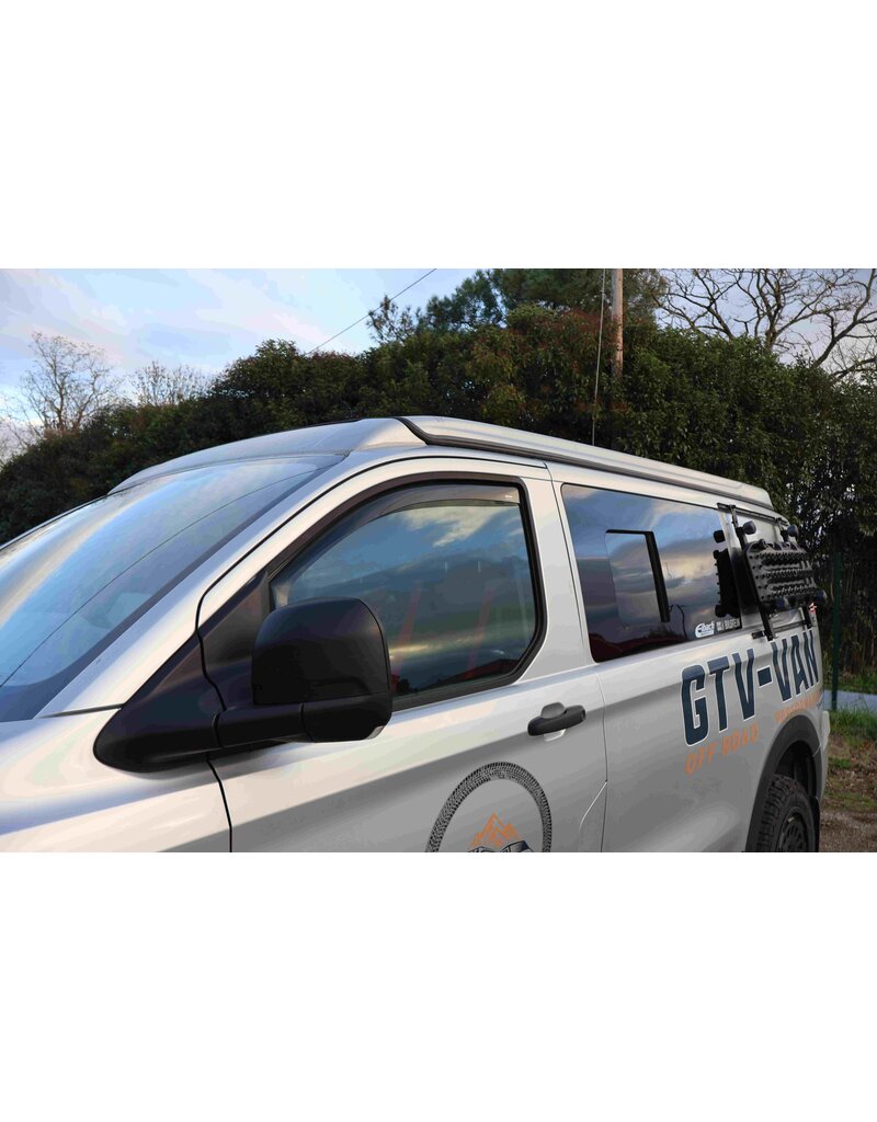 Déflecteurs de pluie/vent (paire) pour Ford Transit Custom V710 (2024+) et VW T7 (2025+), gris fumé