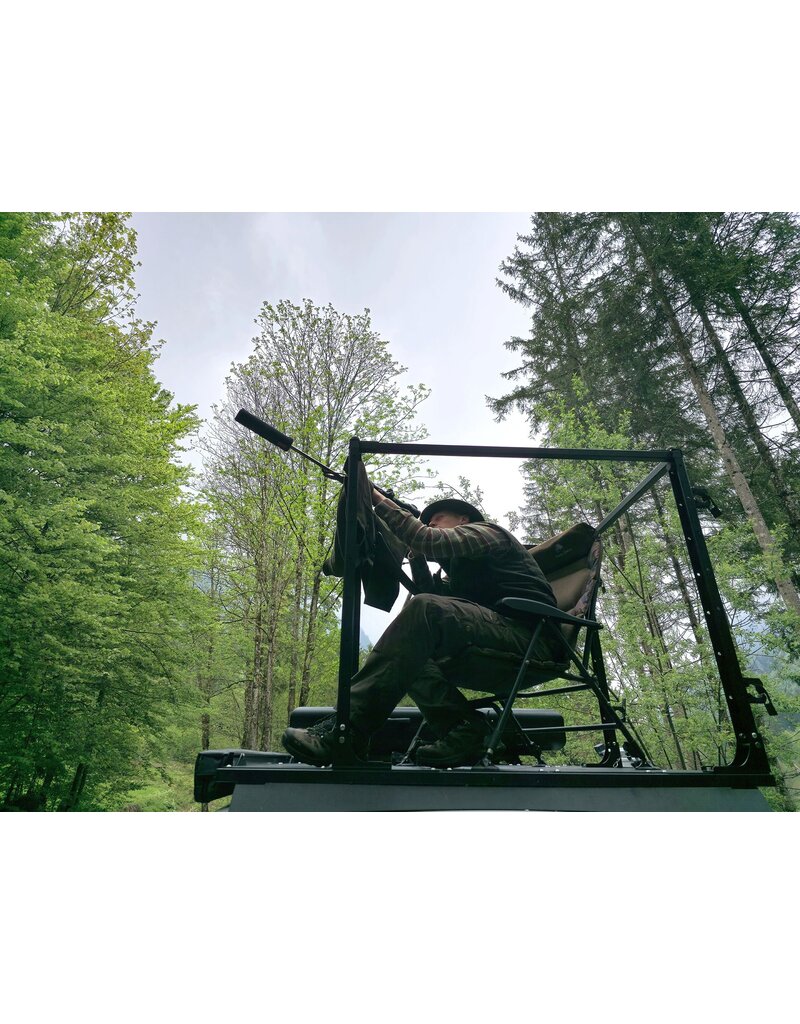 Dachträgeransitz / Jagdstand - SpaceGuard von Rolling Space