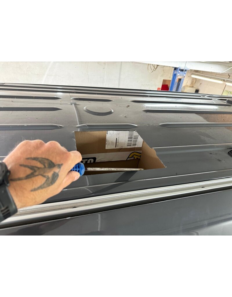 Cadre adaptateur pour lanterneaux