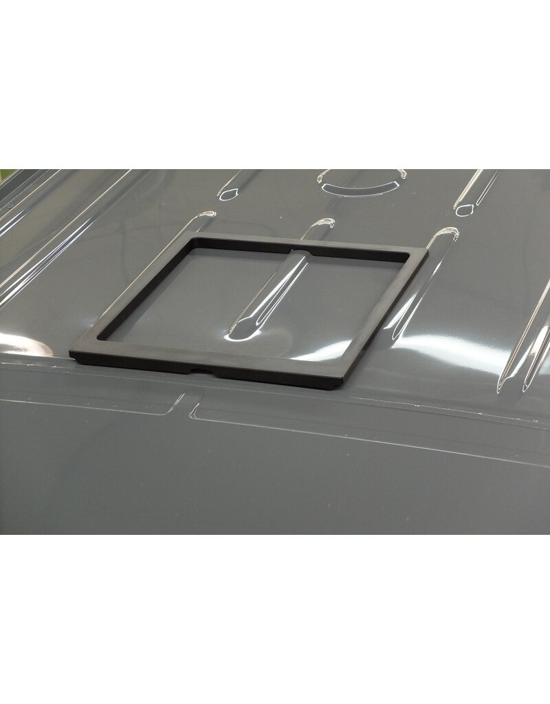 Cadre adaptateur pour lanterneaux