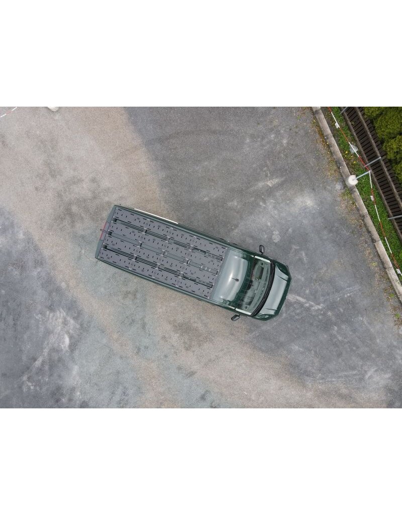 ADVANCED Space Rack – le système de galerie de toit modulaire universel pour VW CRAFTER & MAN TGE 2017+