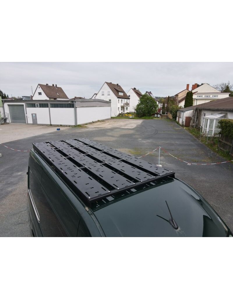 ADVANCED Space Rack – le système de galerie de toit modulaire universel pour VW CRAFTER & MAN TGE 2017+