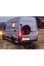Höhenverstellbarer Reserveradträger für MAN TGE/VW Crafter 2017+ mit 180º Scharnieren
