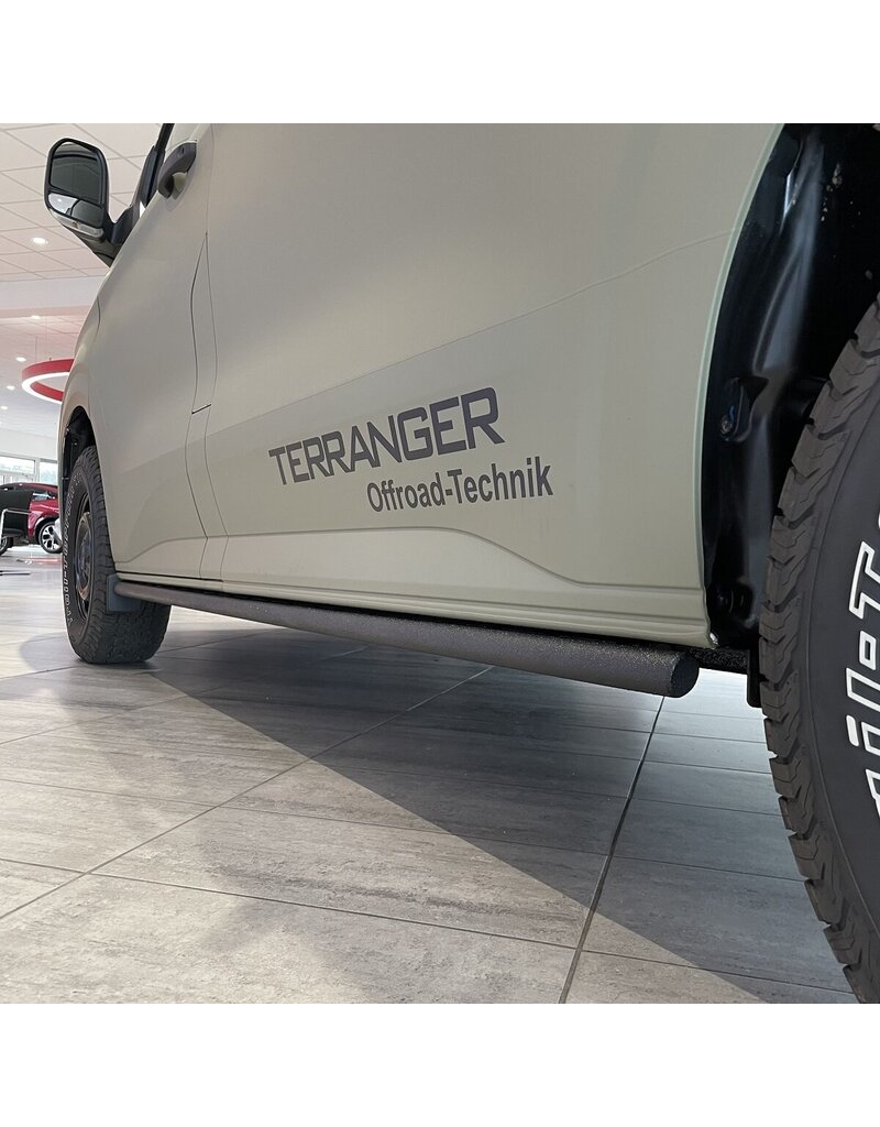 Rocker guards (rocksliders), for Ford Transit / Tourneo Custom V710 & VW T7 - L2 (longwheelbase) - black, powder-coated by Terranger