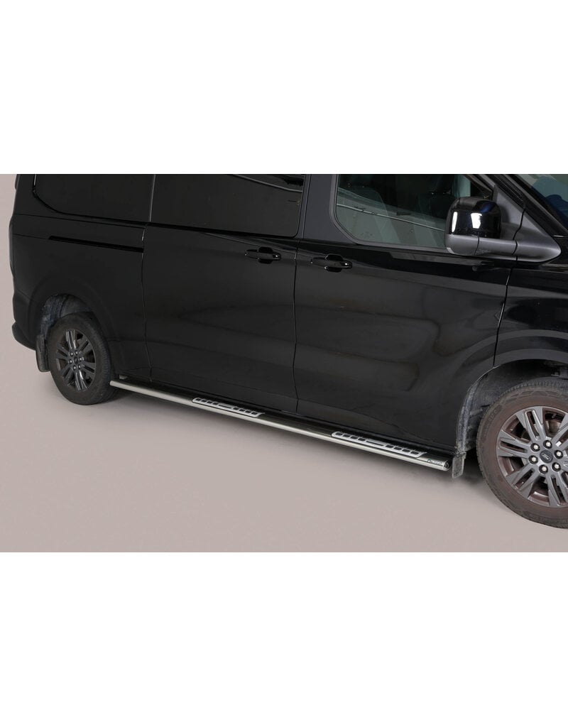 Barres de seuil 63 mm avec marche pieds pour Ford Transit / Tourneo Custom V710 à partir de 11/2023 et VW Transporter T7 2025+ à empattement court et long, polies ou thermolaquées en noir