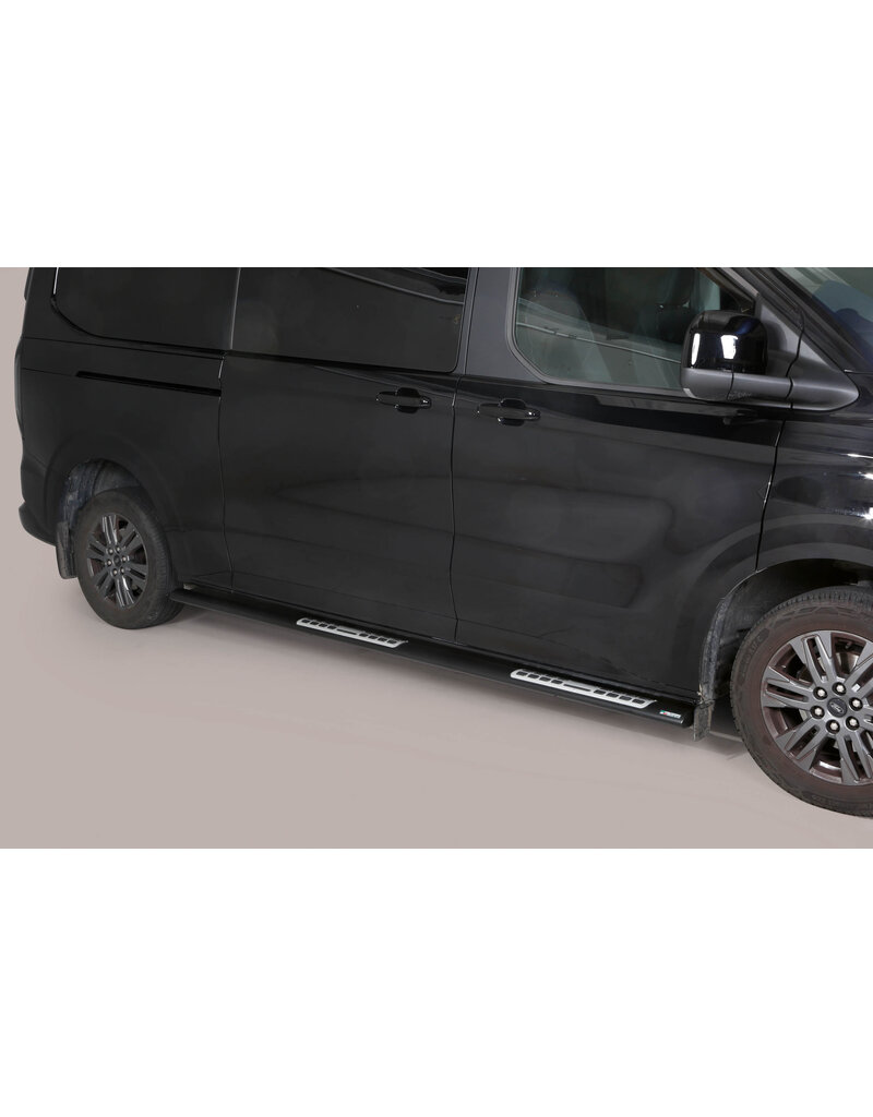 Schwellerrohre 63 mm mit Trittstufe für Ford Transit / Tourneo Custom V710 ab Baujahr 11.23 und VW Transporter T7 2025+ mit kurzem und langem Radstand, poliert oder schwarz pulverbeschichtet