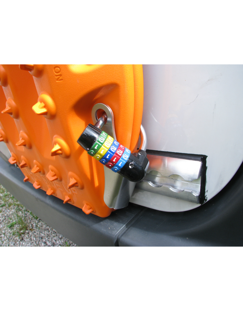Support universel en acier inoxydable pour plaques de desensablage Maxtrax, à fixer sur des rails « Airline » ou d'autres supports