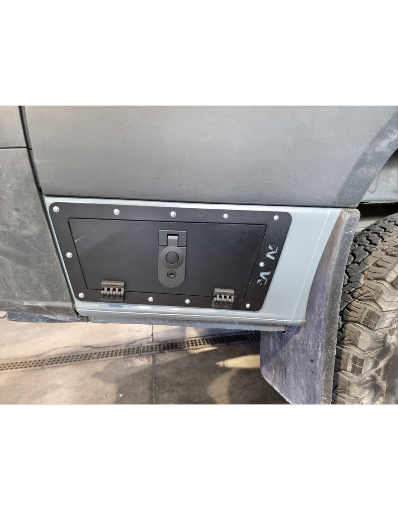 Rear Panel Locker Box for Mercedes Sprinter W907/VS30 medium wheel base 3665 mm (L2)