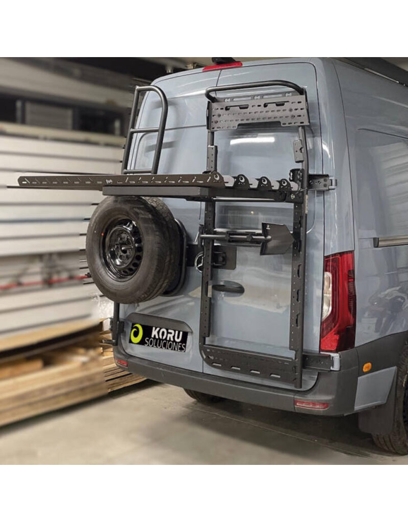 Klappbarer Fahrradträger für bis zu 4 Fahrräder, Heavy-Duty-Ausführung zur Montage auf dem Universalheckträger von Koru