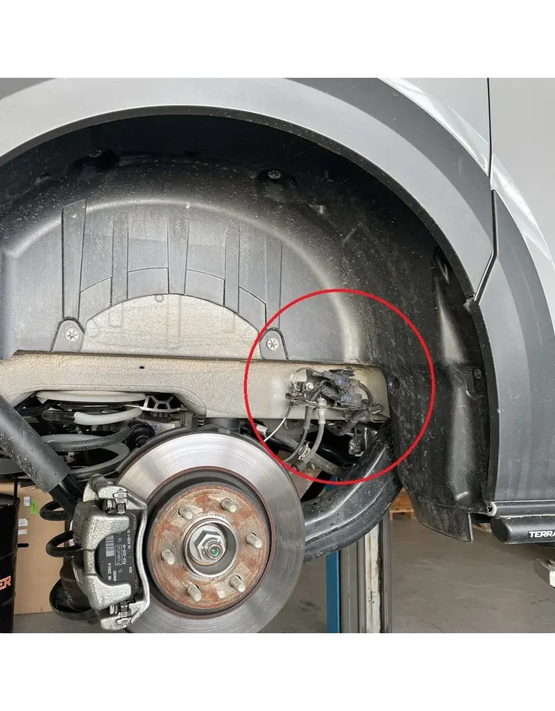 Protective cover for brake line and connector in the rear wheel well, for Ford Transit and Tourneo Custom (V710) / VW New Transporter (T7)