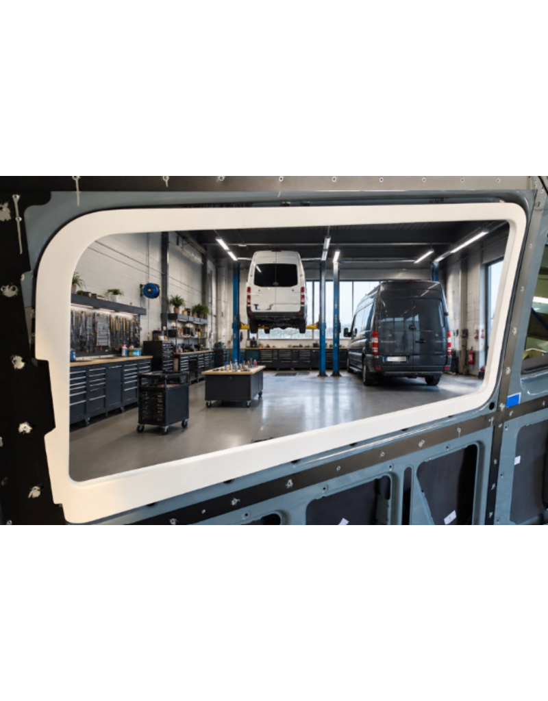 Innenrahmen für unsere Seitenverbreiterungen/Querschläfer  am Mercedes Sprinter 906 & 907