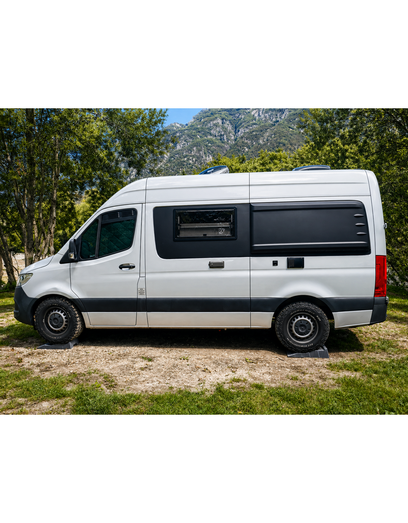 2x (LEFT & RIGHT) side widening jaw / ear / Longsleeper /Flare for cross sleeping for VW Crafter & MAN TGE 2017+ (Length = 5986 mm, wheelbase 3640mm)