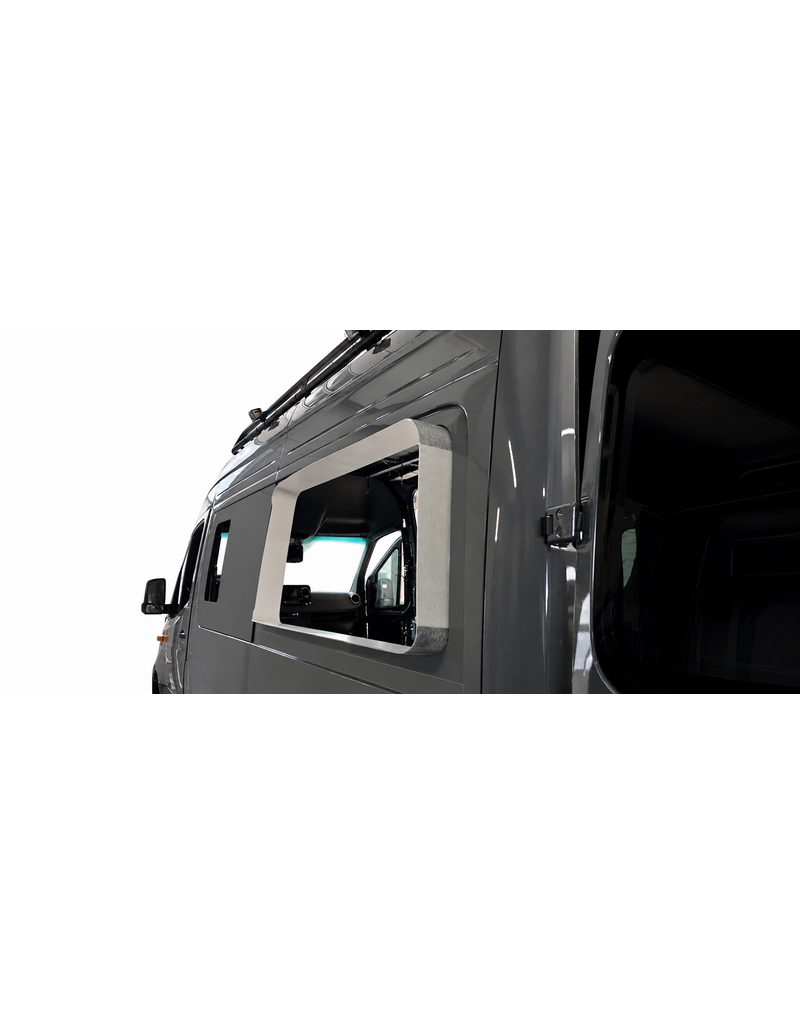 Cadre intérieur pour nos élargisseurs latéraux/joues d'extension sur Mercedes Sprinter 906 & 907