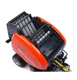 Universal Hobbies Universal Hobbies 4290 - Kubota BV5160  1:32