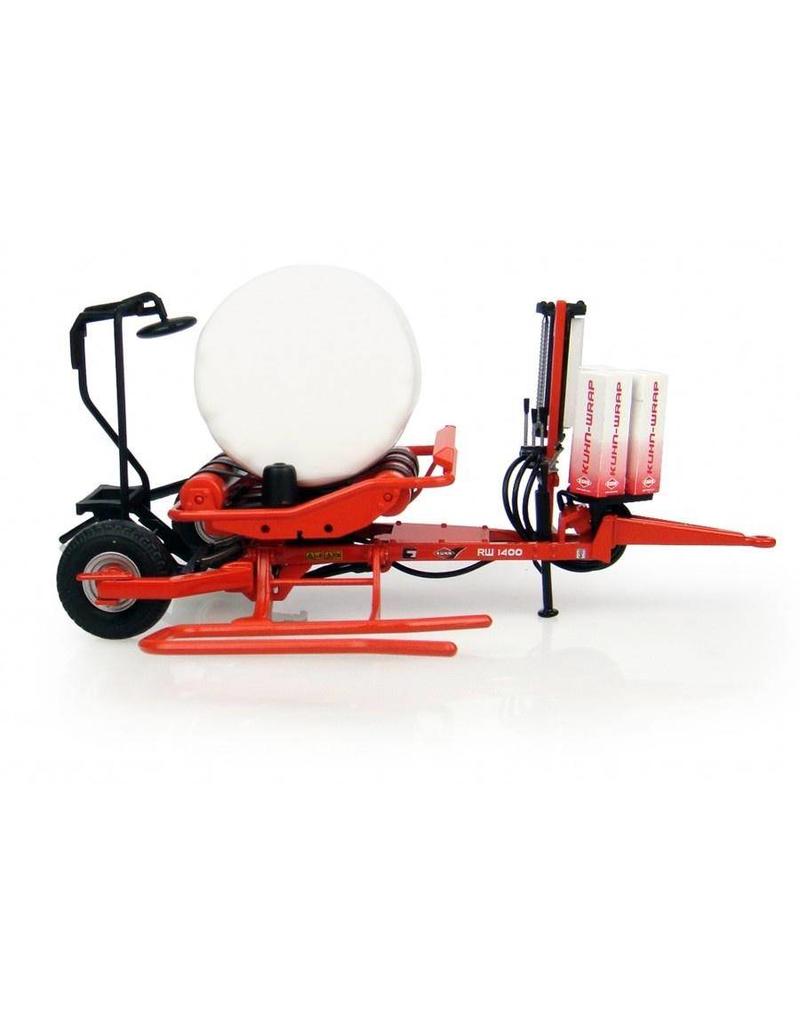 Universal Hobbies Universal Hobbies Kuhn RW 1400 balenwikkelaar 1:32