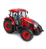 Universal Hobbies Universal Hobbies 4951 - Zetor Crystal 160 1:32