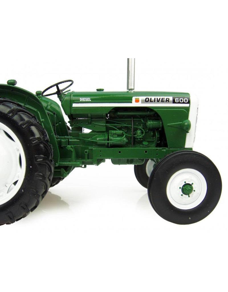 Universal Hobbies Universal Hobbies Oliver 600 1:16