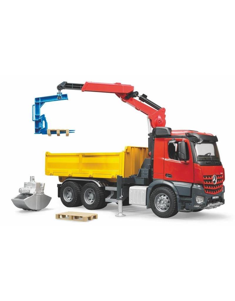 Bruder Bruder 3651 - MB Arocs Kiepwagen met kraan