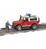 Bruder Bruder 2596 - Land Rover Defender Stationwagen - Brandweerauto en brandweerman