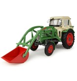 Universal Hobbies Universal Hobbies 4946 - Fendt Farmer 2 + Fritmeier Cabine + Voorlader 1:32