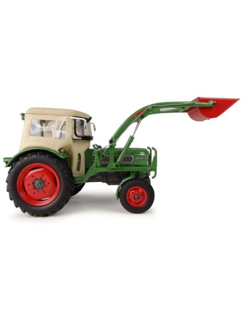 Universal Hobbies Universal Hobbies 4946 - Fendt Farmer 2 + Fritmeier Cabine + Voorlader 1:32