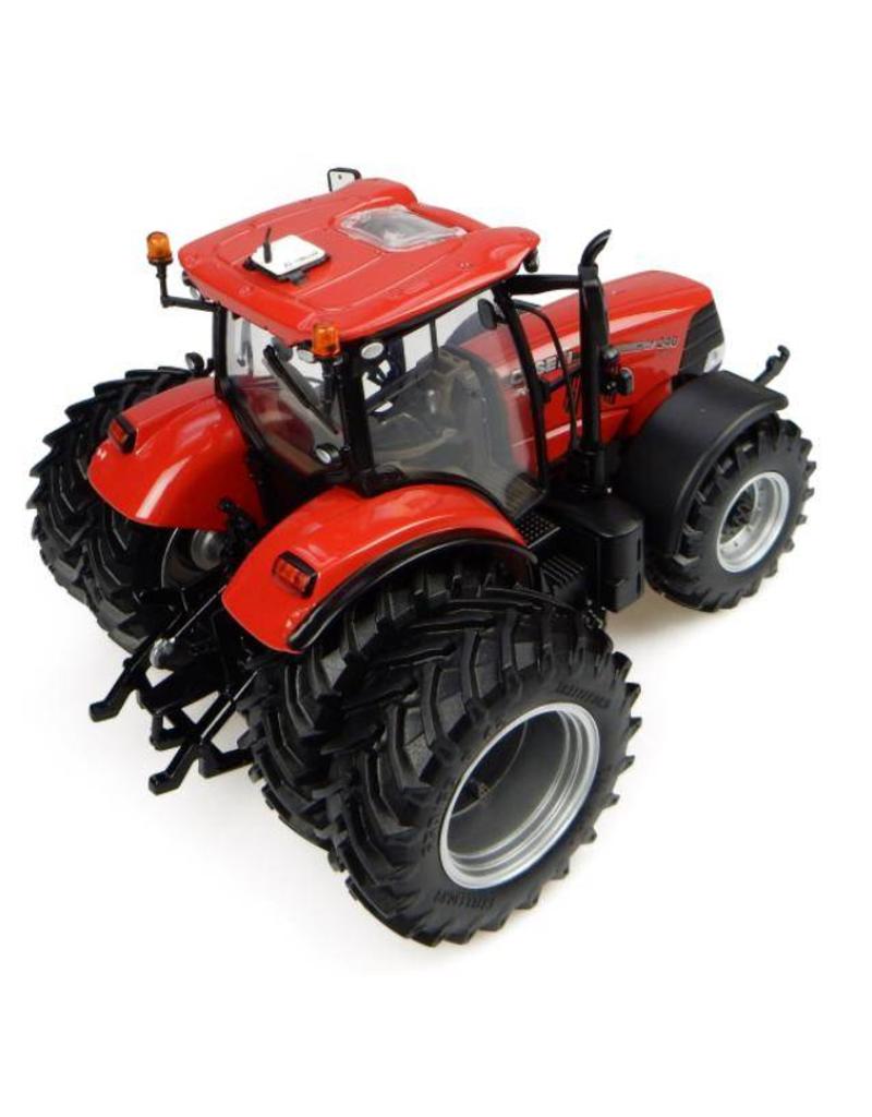 Universal Hobbies Universal Hobbies 4933 - Case IH Puma 240 CVX  met dubbellucht 1:32