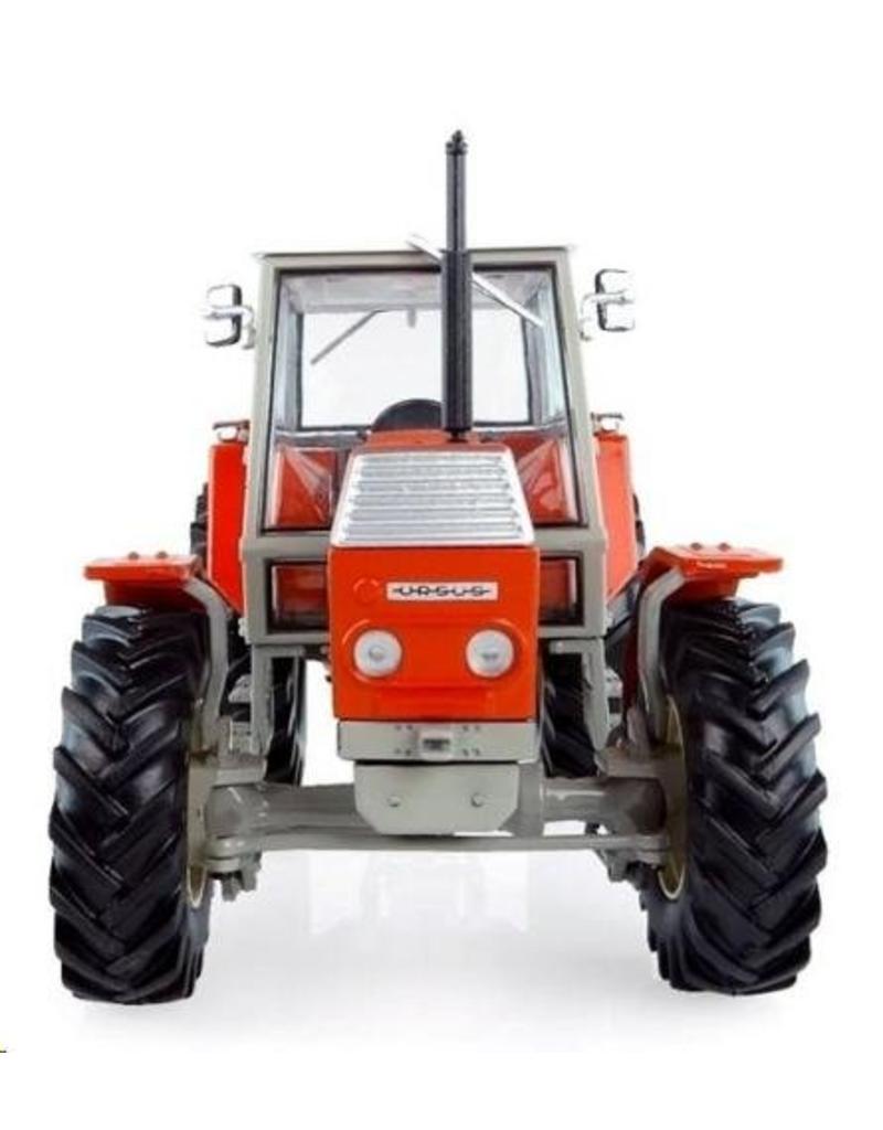 Universal Hobbies Universal Hobbies 5283 - Ursus 1204 - 4WD 1:32