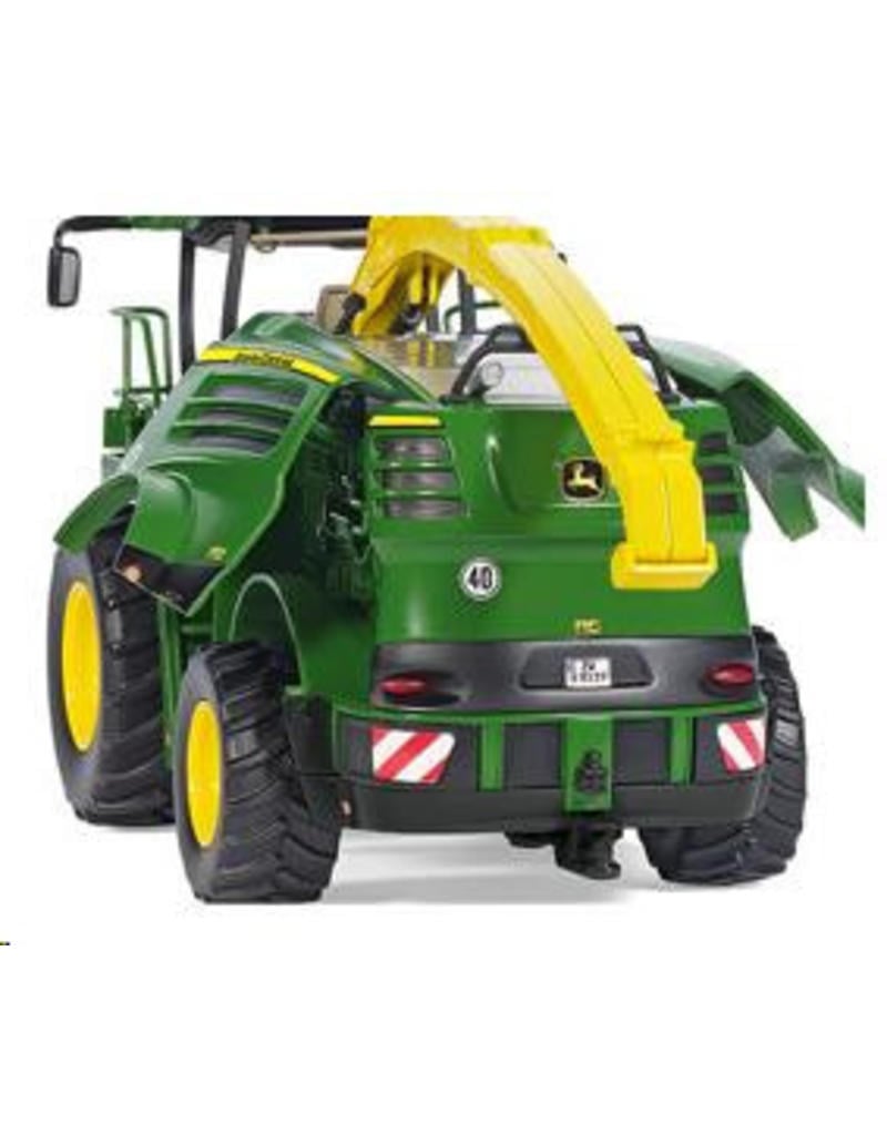 Wiking Wiking 77832 - John Deere veldhakselaar 8500i 1:32