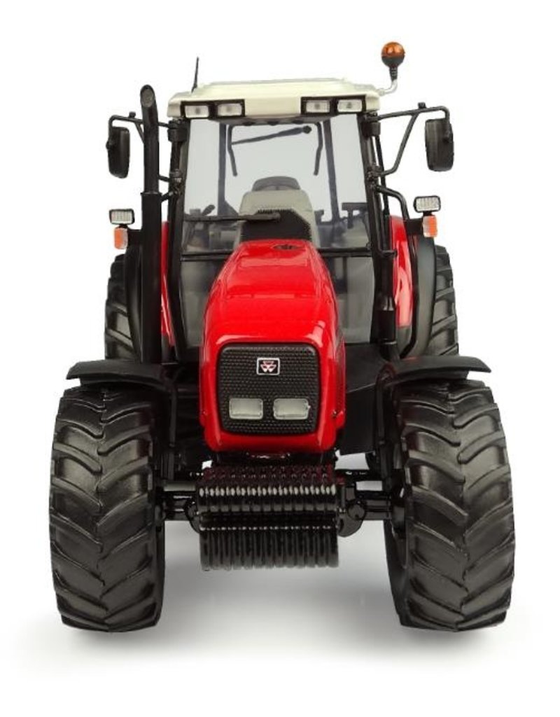 Universal Hobbies Universal Hobbies 5331 - Massey Ferguson 8220 Xtra 1:32