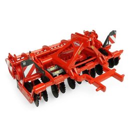 Universal Hobbies Universal Hobbies 5218 - Kuhn CD 3020 Schijveneg 1:32