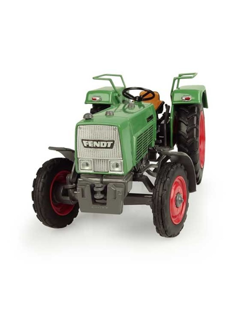 Universal Hobbies Universal Hobbies 5270 - Fendt Farmer 3S - 2WD 1:32