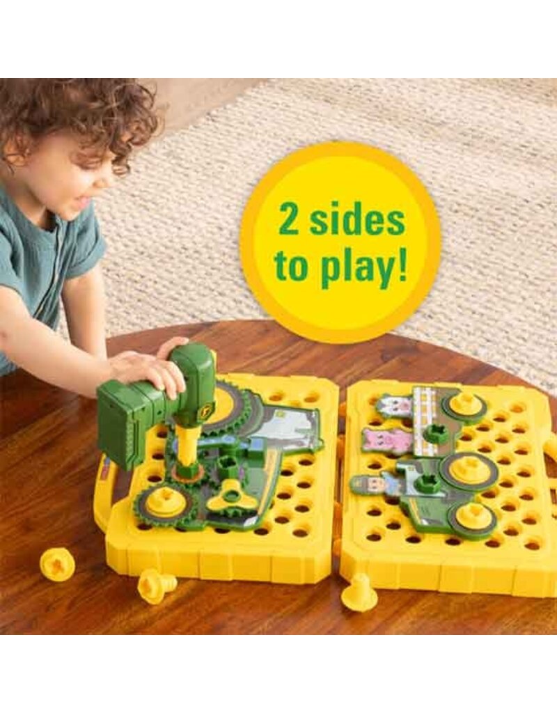 Britains Britains 47676 - John Deere Bouw een maatje koffer
