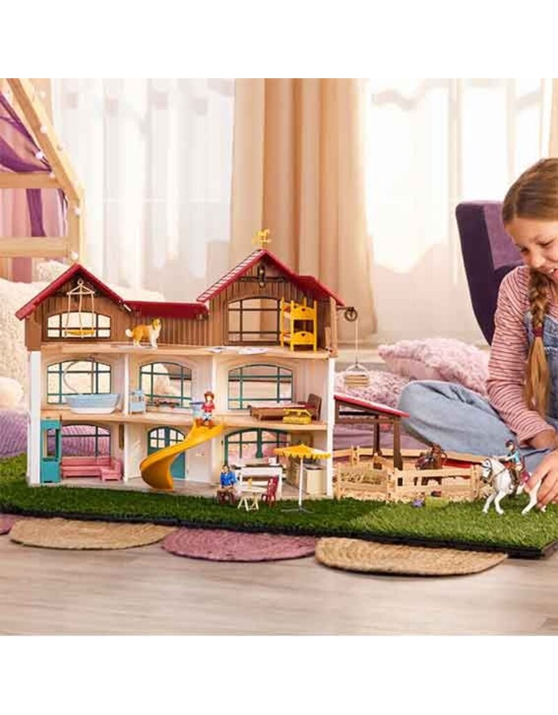 Schleich Schleich Horses 42785 - Horse Club Lakeside Villa & paddock