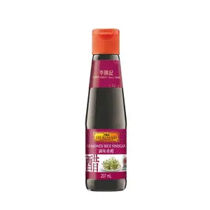 Lee Kum Kee Lee Kum Kee Gewürzter Reisessig, 207ml