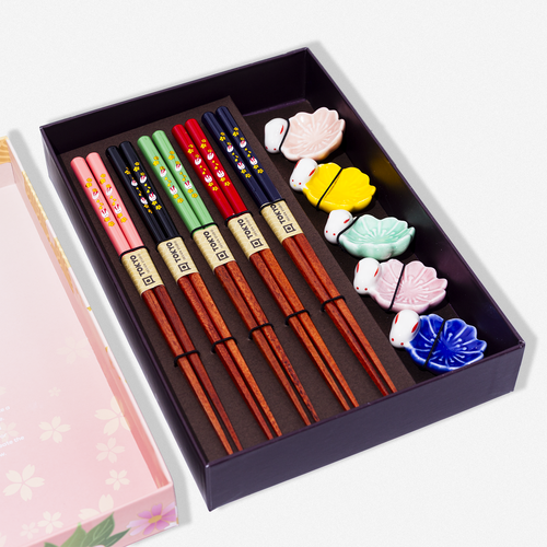 Tokyo Design Studio Tokyo Design Chopstick Set With Rest Rabbit Sakura Tokyo Design Studio Tokyo Design Chopstick Set With Rest Rabbit Sakura