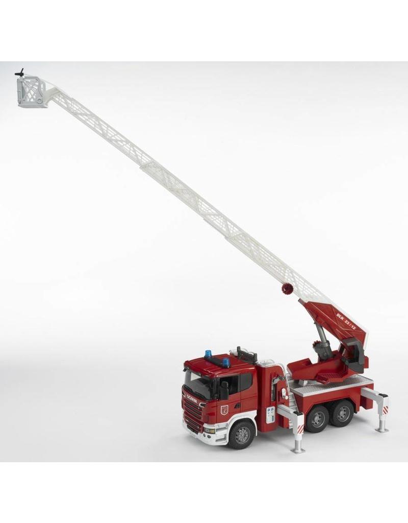 Bruder Bruder 3590 - Scania brandweer ladderwagen met waterpomp, licht & geluid