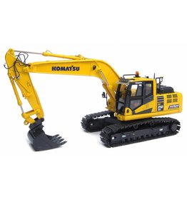 Universal Hobbies Universal Hobbies 8104 - Komatsu PC210LCi-10 Excavator 1:50