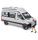 Bruder Bruder 2672 - Camper met chauffeur