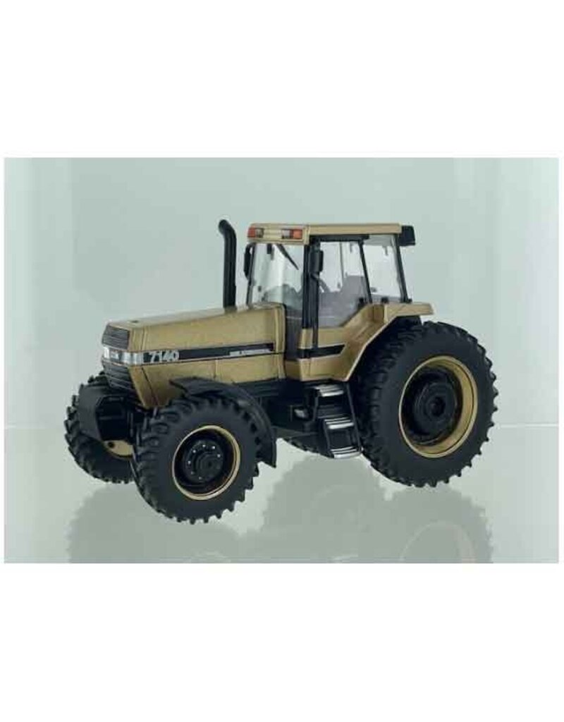 Britains Britains 43416G - Case IH Magnum 7140 Gold edition 1:32